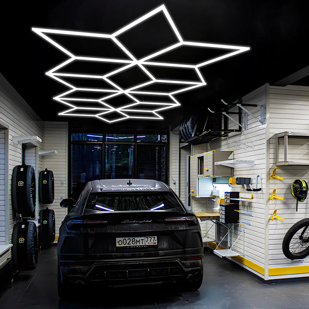 Illuminazione led a soffitto esagonale + triangoli 5,5 x 2,8mt