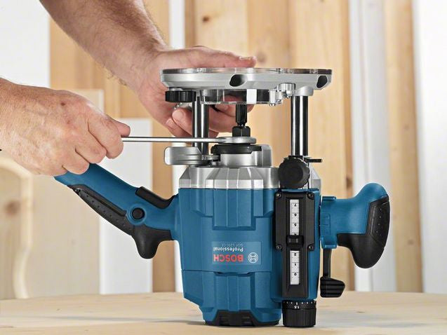 Fresatrice Verticale Bosch GOF 1250 CE