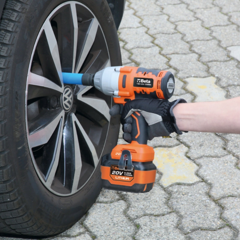 Avvitatore reversibile ad impulsi 20V brushless con attacco 1/2" - 1200 Nm Beta 1984/K1200