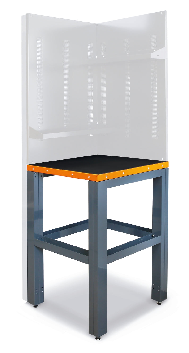 Elemento angolare 700x700 con gambe Beta C55KAI