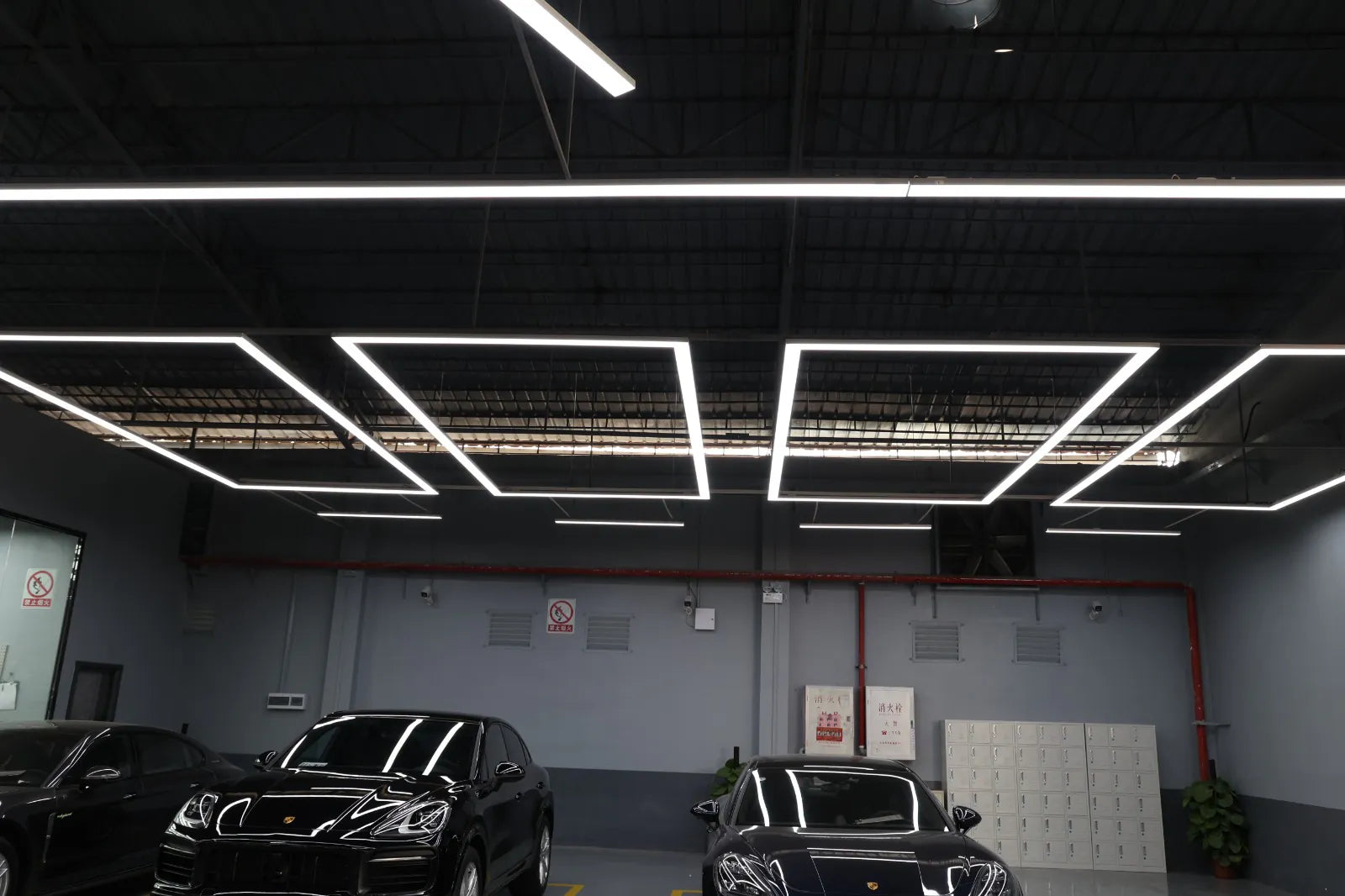 Lampada Led da soffitto rettangolare 4,8 x 2,4 mt