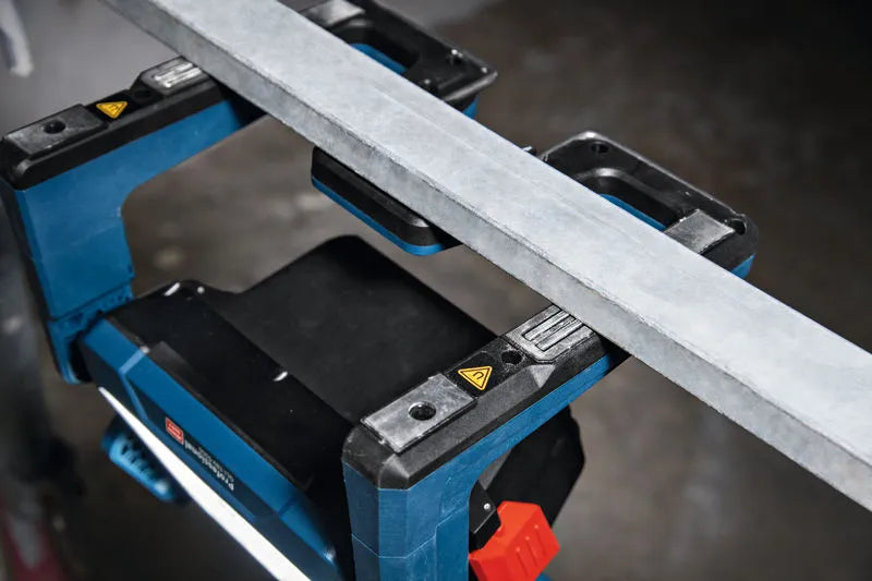 Lampada da cantiere a batteria Bosch GLI18V-5000 PRO